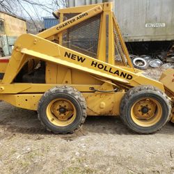 New Holland Skid Steer