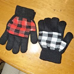 2 Pair Kids gloves $3