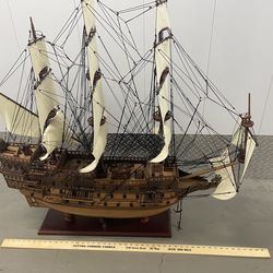 Model ship boat (fancy)