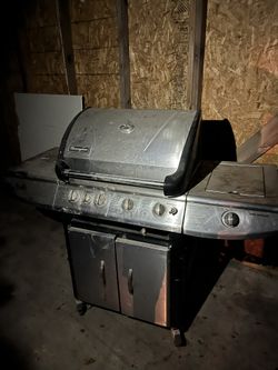 Propane grill