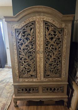 Rococo washed wood wardrobe cabinet