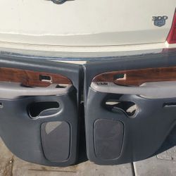 00 - 06 Tahoe / Suburban/ Gmc Denali! Back Door Panels driver and passenger 