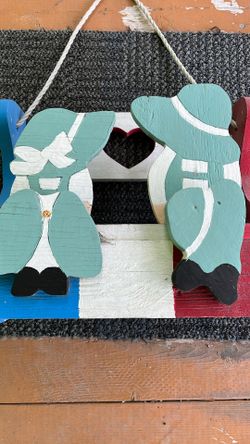 Hanging Bench Decor. Must Pick Up!