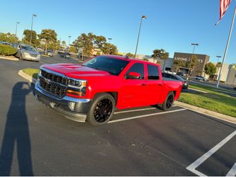 2017 CHEVROLET SILVERADO