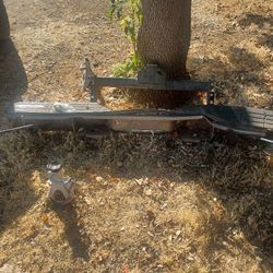 Trailer Hitch And Rear Bumper. Off Of 98 Gmc Yukon