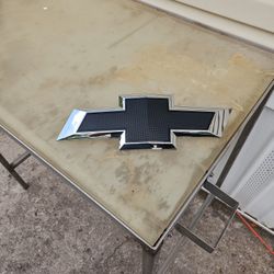 Black Bowtie For Chevy Silverado  1500