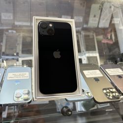 iPhone 13 128gb Boost Mobile 
