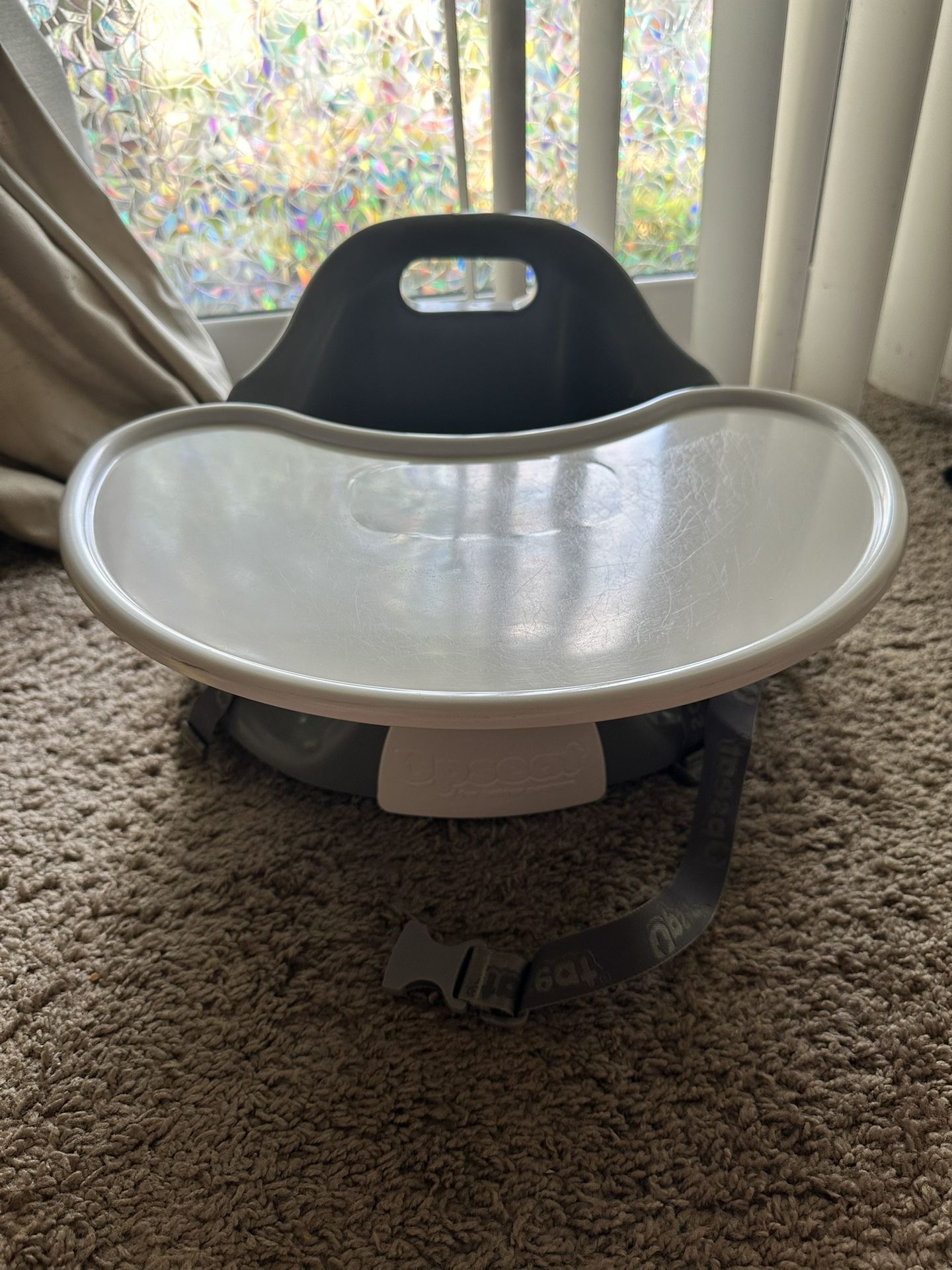 Upseat Baby Booster/Floor Seat