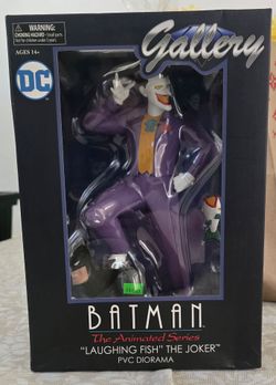 DC Gallery Batman Animated Series Joker PVC Diorama
