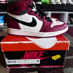 Jordan 1 Retro High OG Chicago Lost and Found