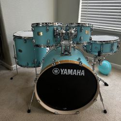Yamaha Stage Custom 