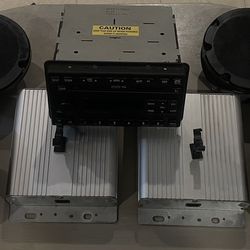 01-04 Mustang Full Mach System - Tweeters OEM Factory Stereo Amps & Speakers