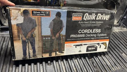Simpson Strong-Tie Quik Drive Cordless Decking System DEWALT