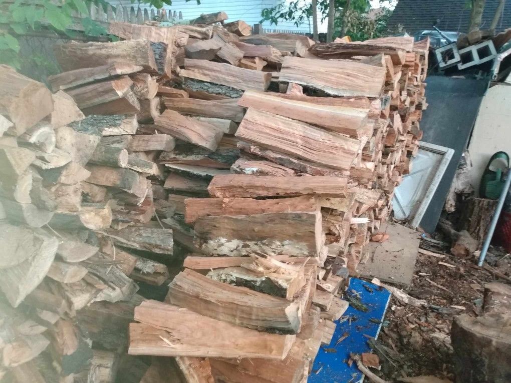 100% Split Seasoned Cherry Firewood
