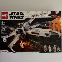 New LEGO Star Wars 75301 Luke Skywalker's X-Wing Fighter