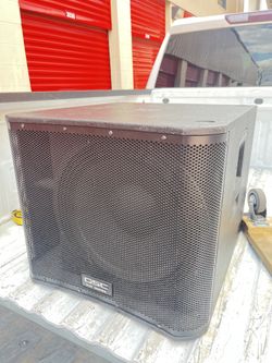 QSC subwoofer speaker