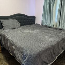 King Bed frame & Boxspring