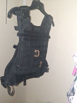Tactical plate carrier vest