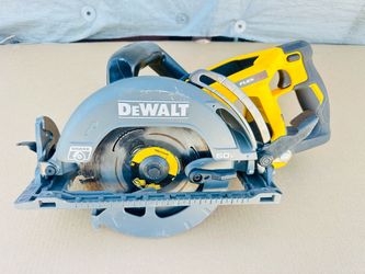 DEWALT FLEXVOLT 60V MAX Cordless Brushless 7-1/4 in. Wormdrive Style Circular Saw (Tool Only)