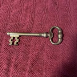 Vintage Brass Corkscrew Opener. 