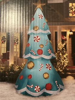 10ft Inflatable Christmas tree New In Box