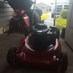 Craftsman grass trimmer works well