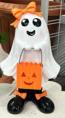 Halloween Ghost Figurine with Pumpkin Bucket