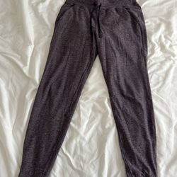 Lululemon joggers size 8