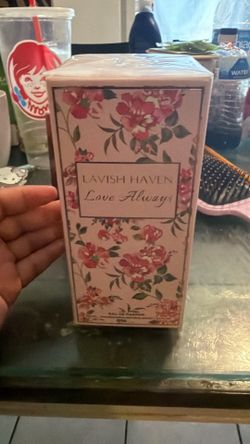 Women’s perfume lavish haven