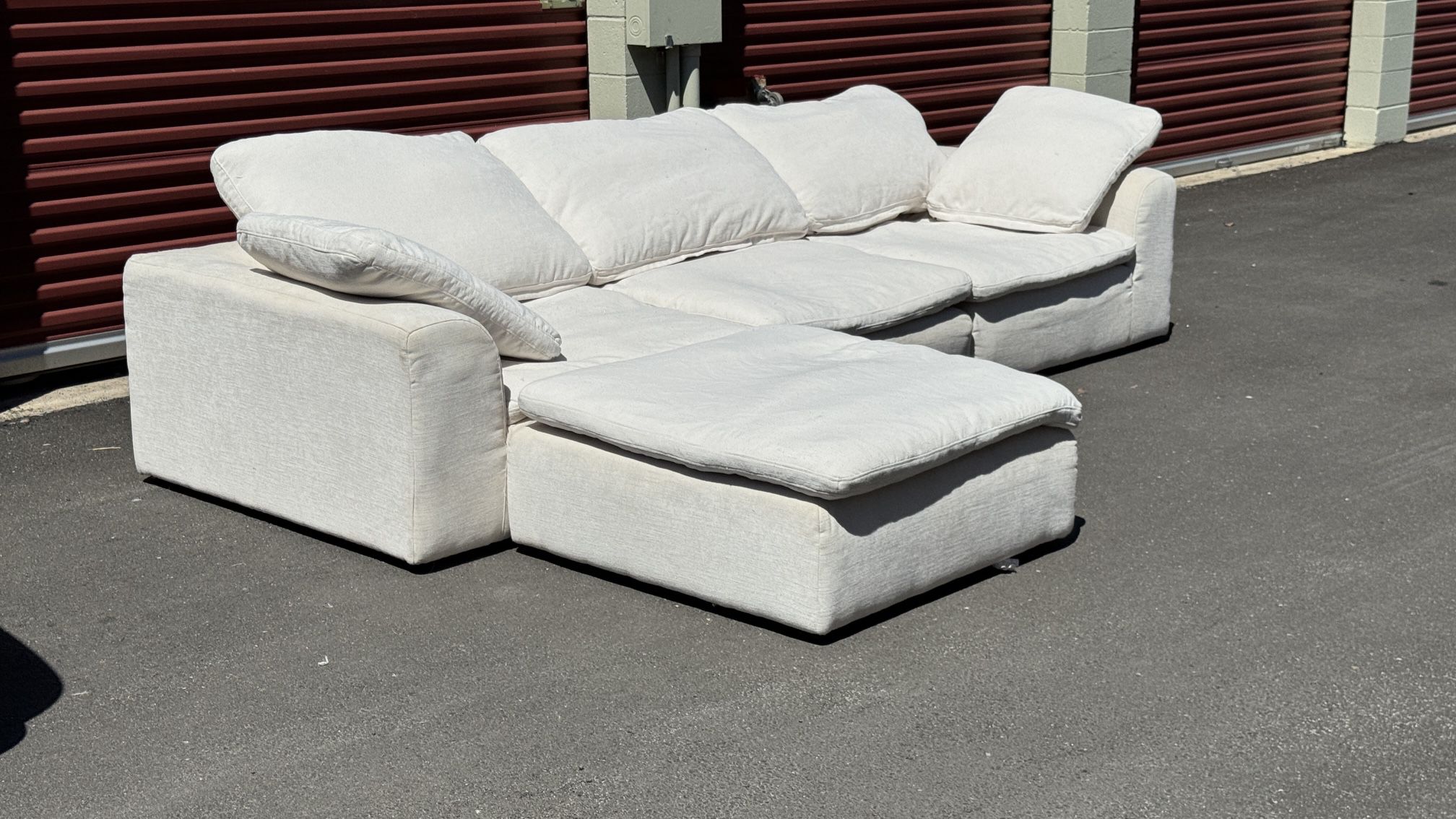 Modular 4 pc White Sectional Cloud Couch