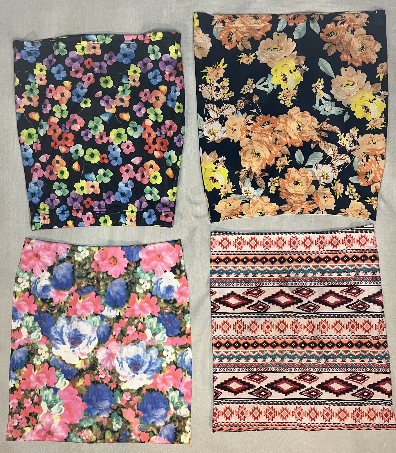Free Shipping On 4 Pairs Women’s Mini Skirts Size S