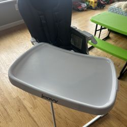 Used Joovy Nook High Chair