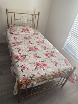 Twin bed for sale & drying rack