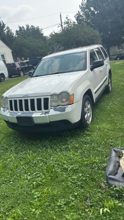 2008 Jeep Laredo