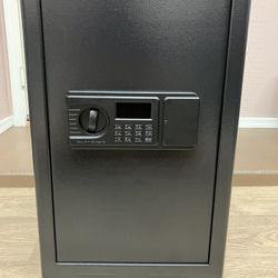 5.0 cu ft Personal Safe-NEW