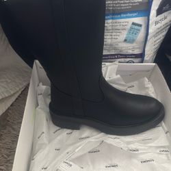 Brand New Women’s Boots