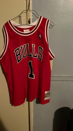 Bulls Jersey size XL  autentic mens
