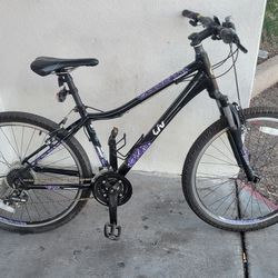 LIV Enchant 2 Bicycle