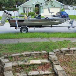 15 Foot Lowe Bass Boat