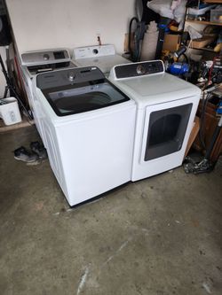 Samsung Washer And Electric Dryer Large Capacity