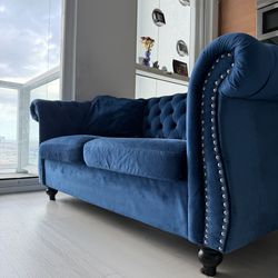 1 or 2 Couches for Sale – Excellent Condition