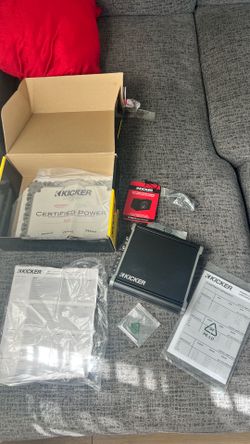 Brand new kicker CXA800.1
