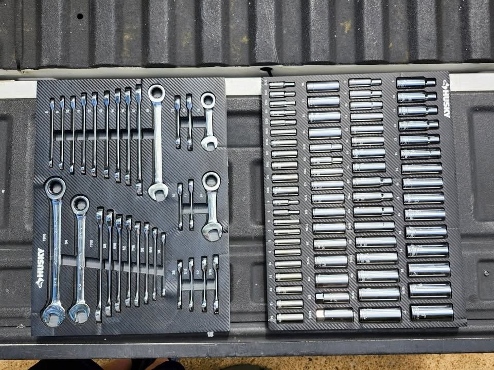 Socket and Ratcheting Wrench Mechanics Tool Set with EVA Storage Trays