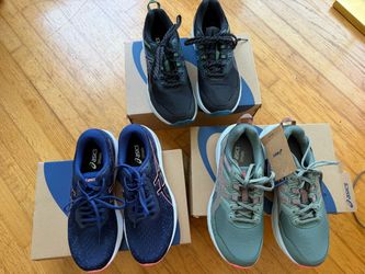 Women’s Asics Ortholite Running Shoes- size 8