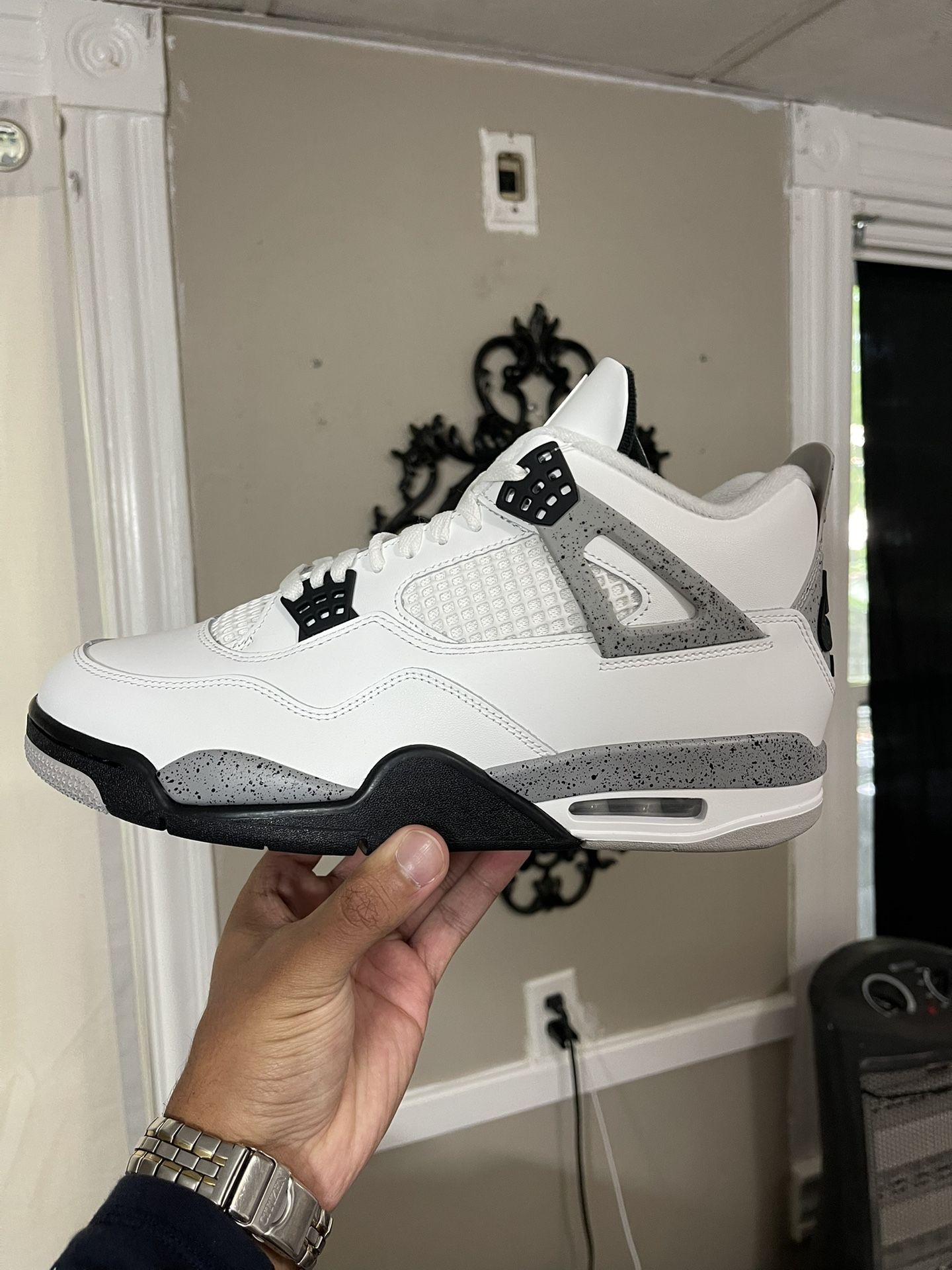 Air Jordan White Cement (Size Men)