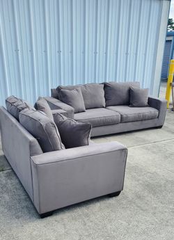Grey Velvet Sofa & Loveseat Set Smoke & Pet Free - Can Deliver