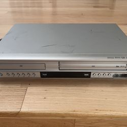 Go Video DVD/Hi-Fi VHS VCR Dual Deck DV2140 with Remote