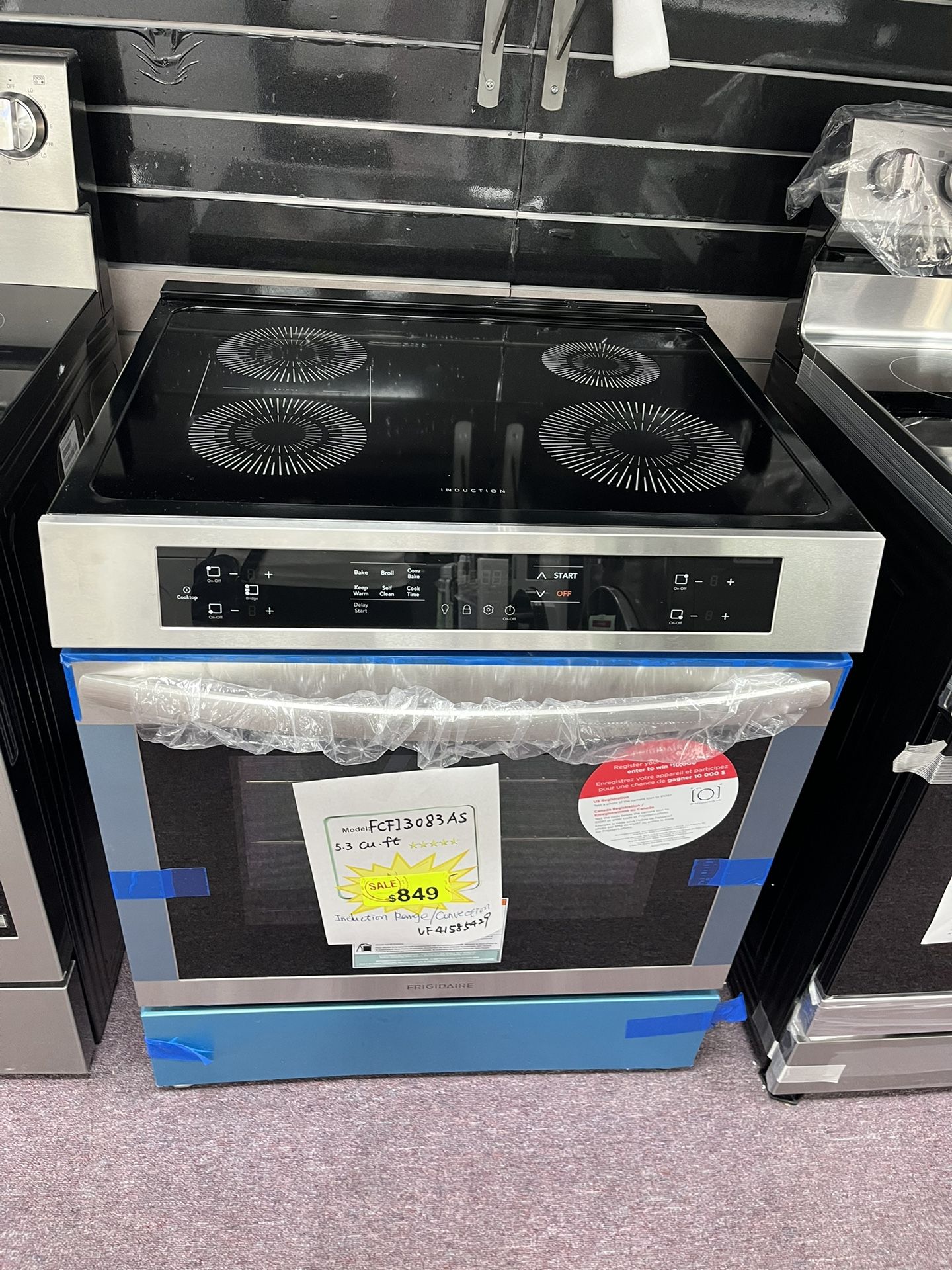 Stove, Frigidaire Open Box 30” Induction Range 