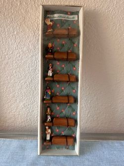 Vintage French Santons Ailhaud Marseille Wooden Knife Rests Boxed Set of 6