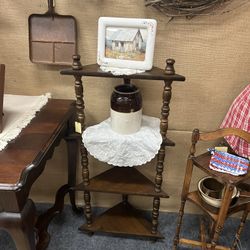 4 Shelf Corner Piece